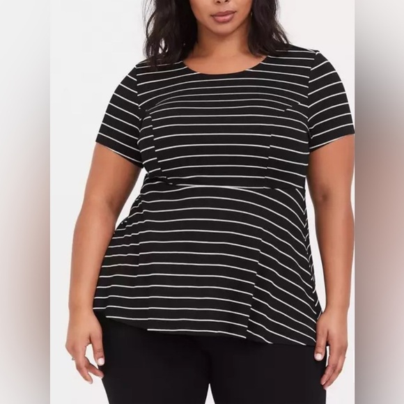 Torrid Striped Peplum Ponte Crew Neck Top Size 1 - Picture 1 of 7